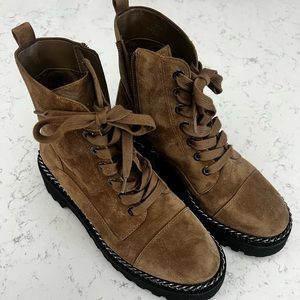 Brand new Vince Camuto mindinta combat boots